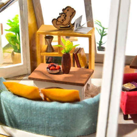 LITTLE STORY Folding Wooden LED Model - Peter's Dream Hut