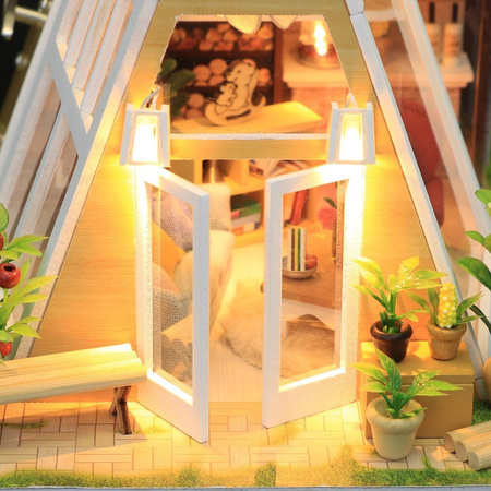LITTLE STORY Folding Wooden LED Model - Peter's Dream Hut